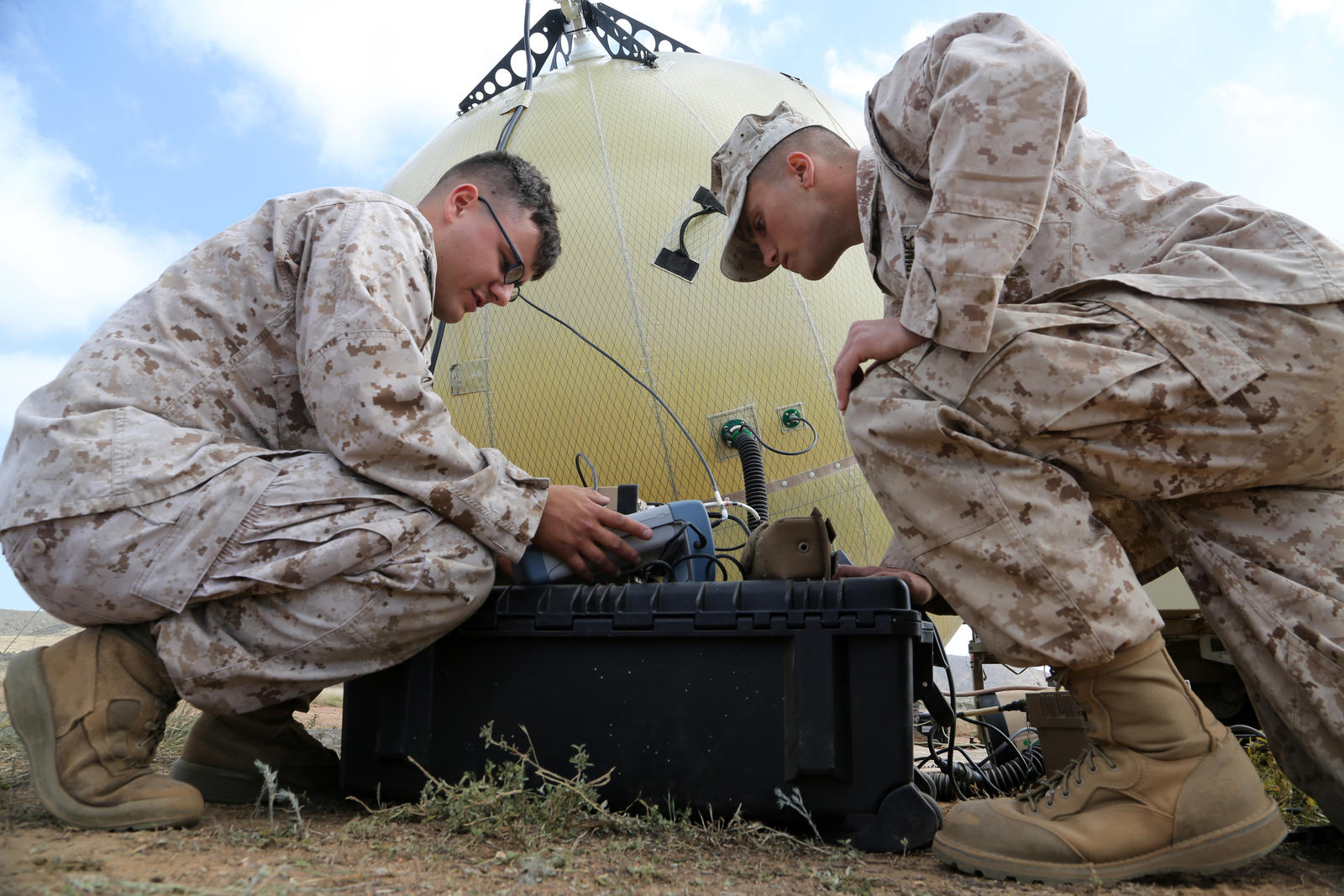 US Marine Corps Lightens Up its SATCOM
