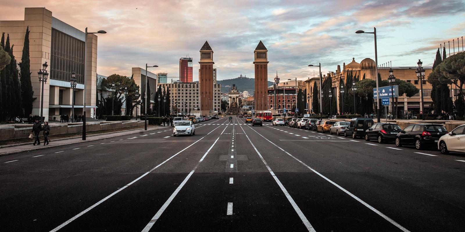 A Day in the Data Life of Barcelona